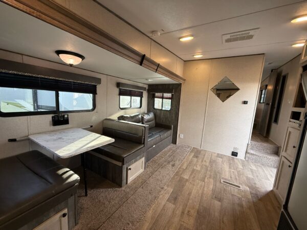 2019 Eurocruiser 865 Lite - Image 4