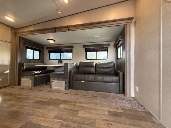 2019 Eurocruiser 865 Lite - Image 7