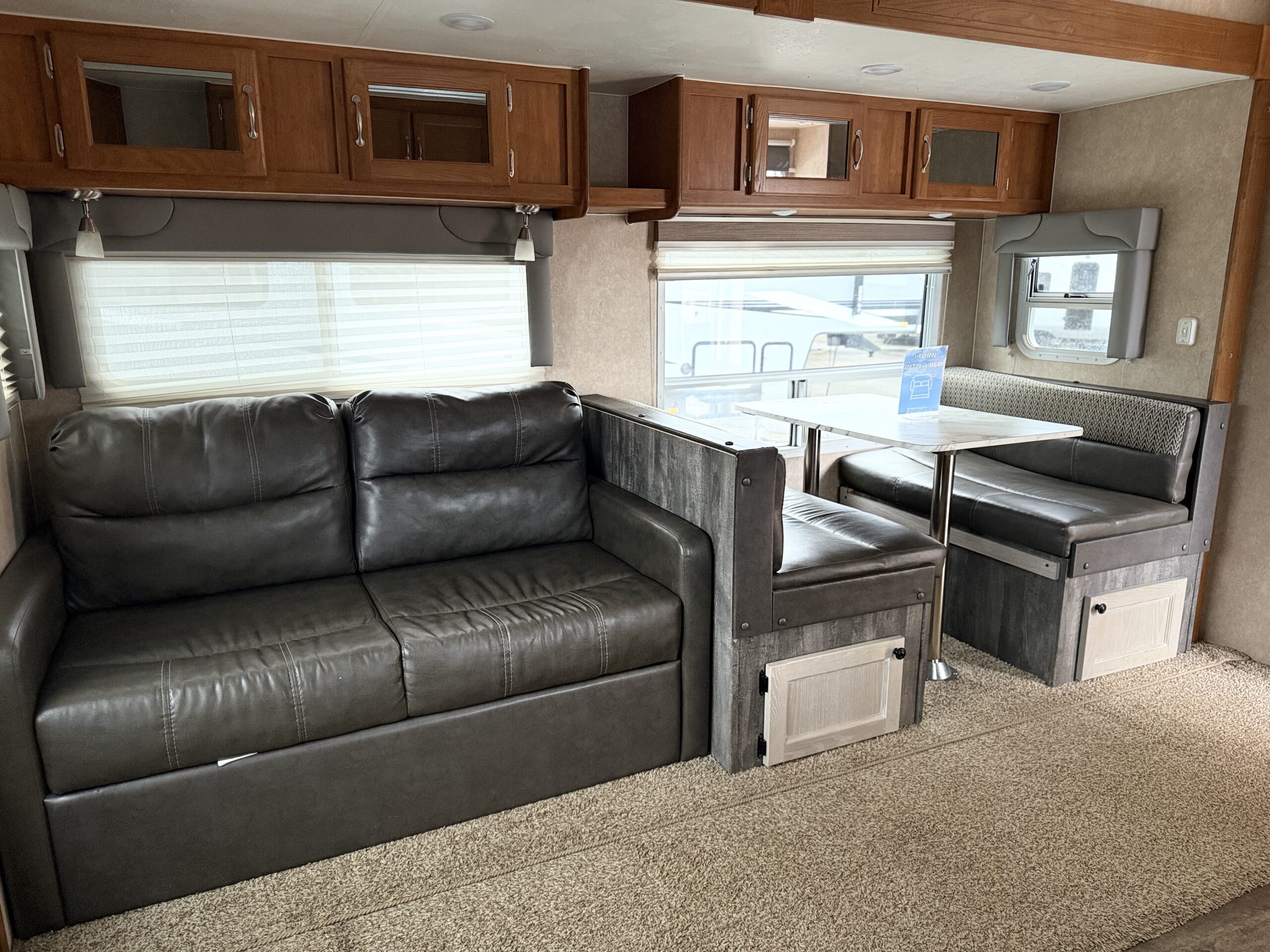 2018 KountryLite RL Lowroof - Image 6